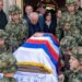 BE thyen heshtjen për nderimet ushtarake ndaj Mlladiç: Shokues glorifikim i një krimineli lufte
