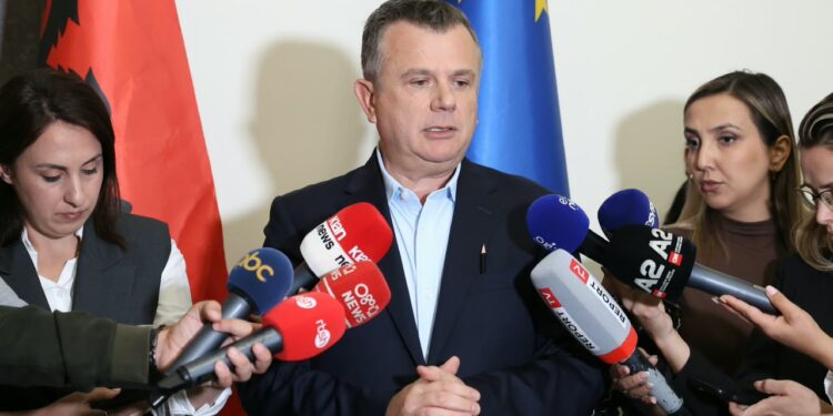 Balla: SPAK të hetojë rrjedhjen e informacionit në hetimet për Vlora Hysenin; fikja e radarëve ishte lajm fake