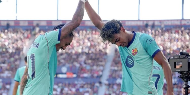 Barcelona sërish dhuron spektakël, mposht Levanten dhe ruan kreun e La Ligës me pikë të plota