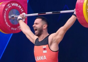 Bëri Shqipërinë krenare, por shpërthen pas medaljes; Calja për TopChannel: Nuk i hiqet trajneri kampionit-Botës, federatë qesharake