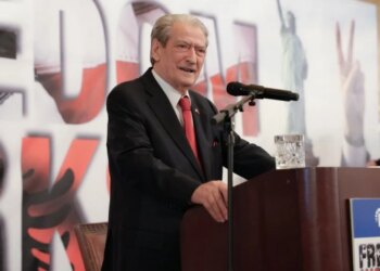 Berisha: Ata përgatitën mashtrimet ndaj meje janë prapa hekurave; qëndroj sot në tokën që tentuan të më ndalonin