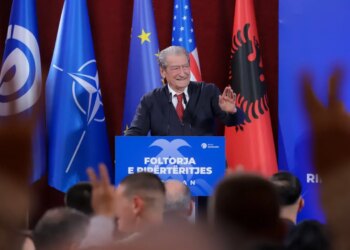 Berisha: Ripërtëritja e PD është jetike për vendin; Shqipëria ngjan me një të sëmurë në urgjencë, kërkon ndërhyrje