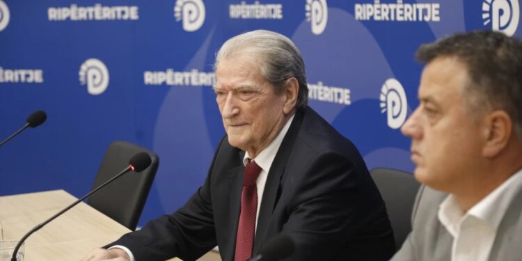 Berisha thërret Kryesinë e PD, akuza ndaj AKSHI-së dhe sigurisë kombëtare: Rama humbi legjitimitetin, mori goditje të rënda