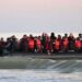 Bllokadë ndaj refugjatëve në Angli: e djathta ekstreme pengon zbarkimin dhe transferimin e 140 emigrantëve