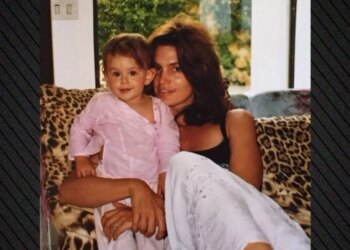 Cindy Crawford uron vajzën për 25-vjetorin: Të të shoh të rritesh, bekim i madh i jetës sime