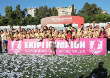 Çudirat e futbollit shqiptar: skuadra kampione njofton tërheqjen nga kampionati