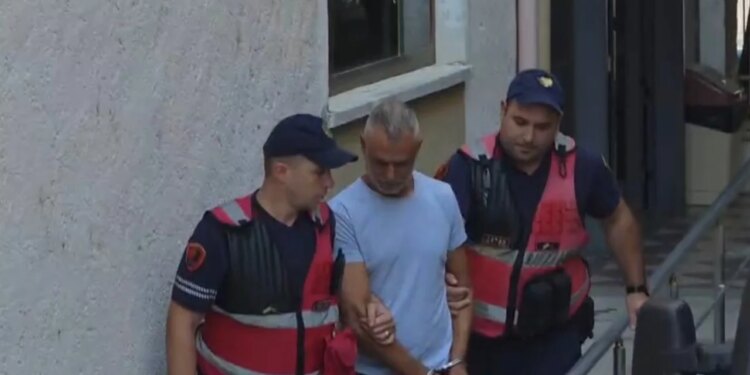 Daja i Zegjine Çaushit arrestohet me burg për plagosjen e babait të ish-bashkëjetueses