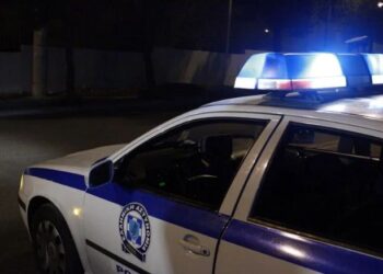 Dëgjuam një të shtëna, zgjatën 30 sekonda, thotë banori pas sulmit me armë ndaj 55-vjeçarit shqiptar në Athinë