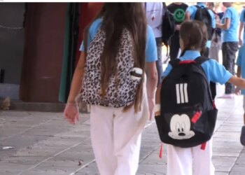 Depistimi në shkolla: Ministria nis procesin, shqetësim ruajtja e të dhënave për të diagnostikuarit