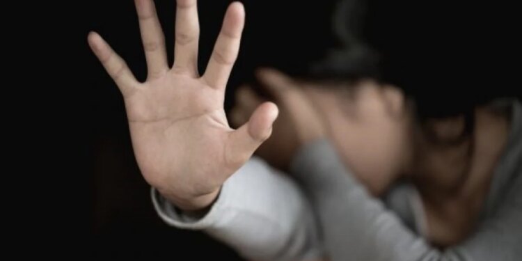 Detaje nga zinxhiri i abuzimit seksual: shkolla zbulon rastin e 12-vjeçares, arrestohen tezja dhe kushëriri i saj