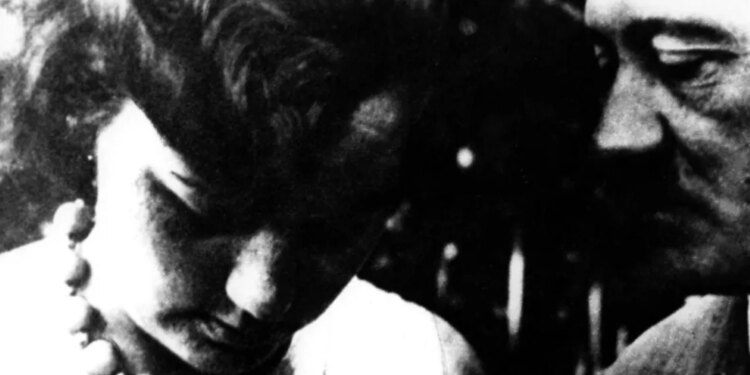 Dokumentet: Hitleri vrau mbesën e tij? Zbulim gati 1 shekulli: ishte i dashuruar me të, debatuan para krimit