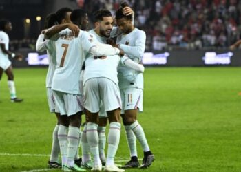 Epoka e Zidane nis me fitore, Mbappé godet dhe Franca merr tri pikë