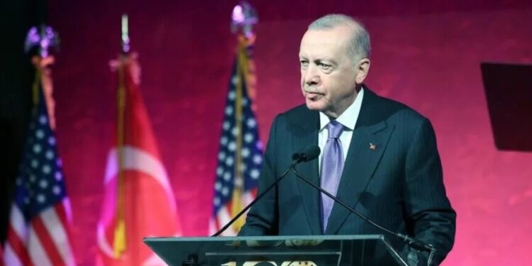 Erdogan nga Nju Jorku: Mesazh për Trump — Të kapërcejmë pengesat në bashkëpunimin e mbrojtjes