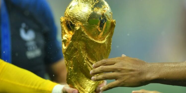 FIFA nën presion, federatat nordike i drejtohen Brukselit: Futbolli nuk shitet