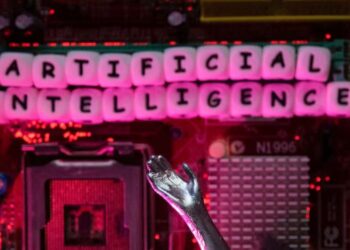 :FMN: Inteligjenca artificiale mund të rrisë produktivitetin evropian, por rrezikon të thellojë pabarazitë