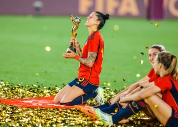 Federata e Spanjës merr vendimin e paprecedentë: financon ngrirjen e vezëve për futbollistet