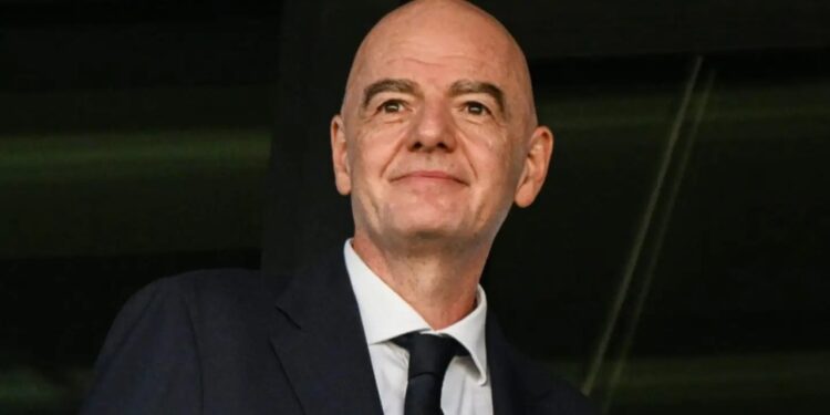 Gianni Infantino hap derën për reforma në FIFA pas skandalit të planit 4.2 miliardë dollarësh