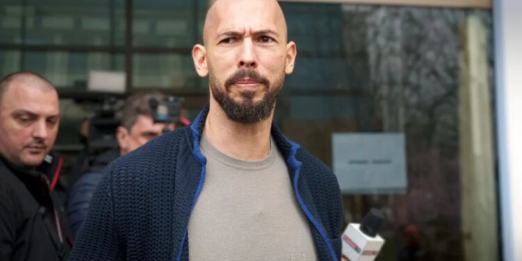 Hetimi në Rumani zgjerohet, Andrew Tate akuzohet për trafikim fëmijësh dhe aktivitet seksual me të mitur