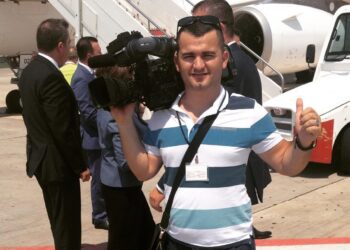 Ogert Peza, mbi 24 vite në televizion: nga terreni i luftës në Irak e Afganistan te drejtimi i operatorëve të RTSH-së