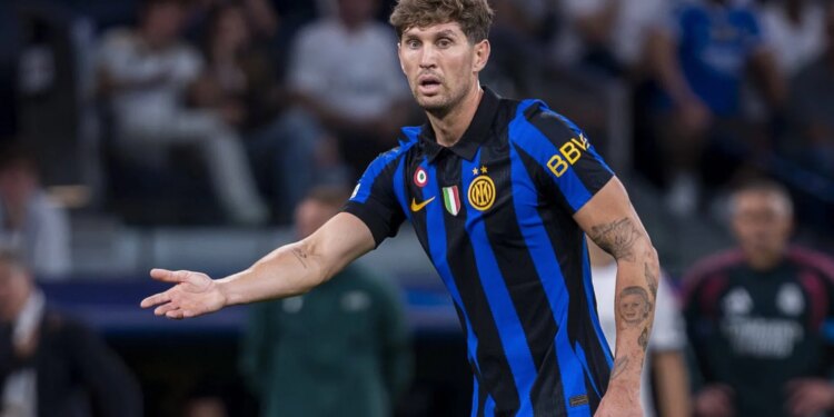 Inter, vjen ora e John Stones: gati për debutim si titullar ndaj Udineses
