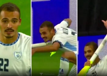 Izraeli, lojtari shënon dhe simulon gjuajte bilardoje me flamurin e këndit, arbitri e përjashton (VIDEO)