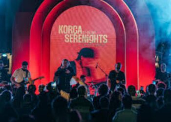 Katër net serenatash në Korçë: Serenights bashkon brezat, tradita korçare vjen edhe me orkestrime të reja