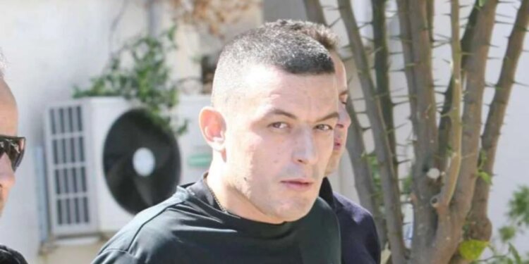 Kishte dalë me leje nga burgu, Rizai, tmerri i policisë greke, hap zjarr në lokal; disa të plagosur