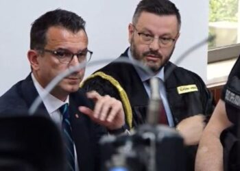 Kontrolli në burgun e Durrësit — avokati i Veliajt: Asnjë nga pesë celularët nuk i përket kryebashkiakut të Tiranës