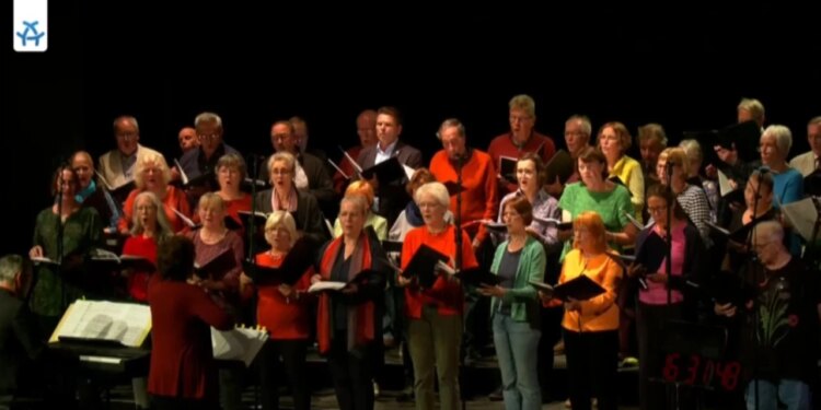 Kori BujArt këndon në Berlin: repertori shqiptar në Festivalin e Koreve, 223 kore synojnë rekord botëror