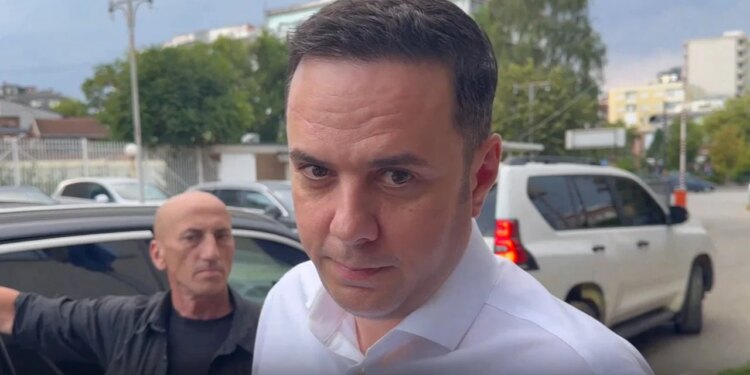 Kurti dhe Abdixhiku mbyllin takimin pas dështimit për President, kreu i LDK-së: Jemi në situatë të pamundur numerike