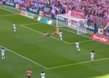 Live Atletico-Real/ Ekipi i Simeones kontrollon derbin, David shënon golin e dytë (Video)