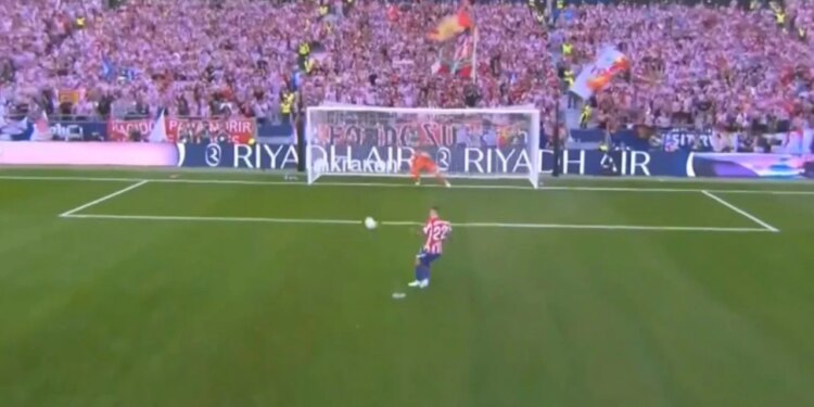 Live Atletico–Real: Los Blancos me 10 lojtarë, ekipi i Simeones në avantazh pas penalltisë (Video)