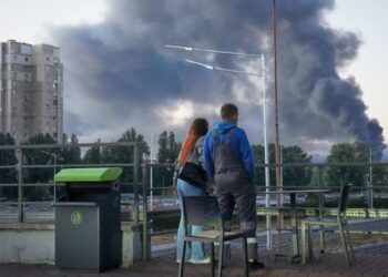 Lufta godet ekonominë e Ukrainës: Nuk ekziston më industria e çelikut