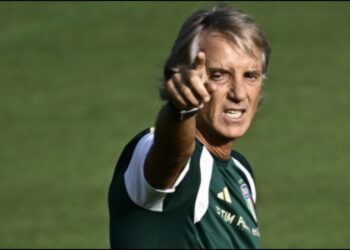 Manchester City në telashe, nën akuzë për pagesat për Mancinin, dyshohet se kishte dy kontrata