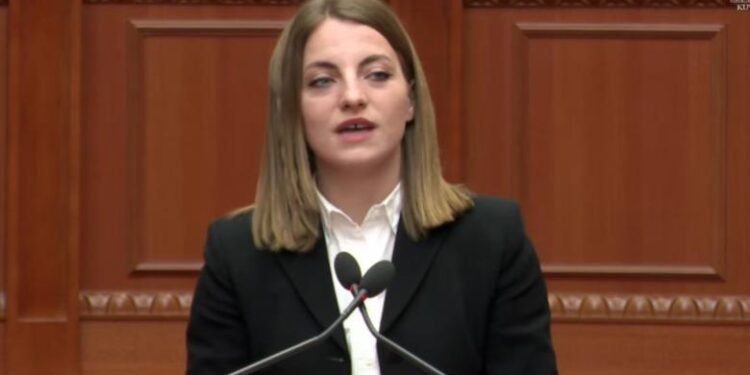 Marjana Koçeku: Nuk kam asnjë raport me anëtarët e PS; u largova dhe vendimin nuk ia tregova askujt