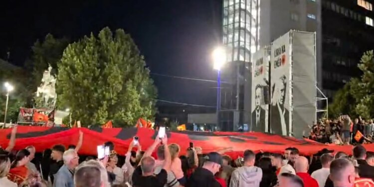 Nata e pestë e protestës kundër vendimit të Hagës në Prishtinë, Shyti: Liderët e UÇK-së janë dënuar padrejtësisht