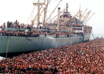 Ndahet nga jeta fotoreporteri që fotografoi anijen Vlora në vitin 1991 dhe dokumentoi eksodin e shqiptarëve drejt Italisë