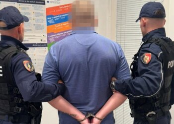 Në Rinas arrestohet 53-vjeçari ukrainas i kërkuar nga autoritetet e Kievit për trafik droge