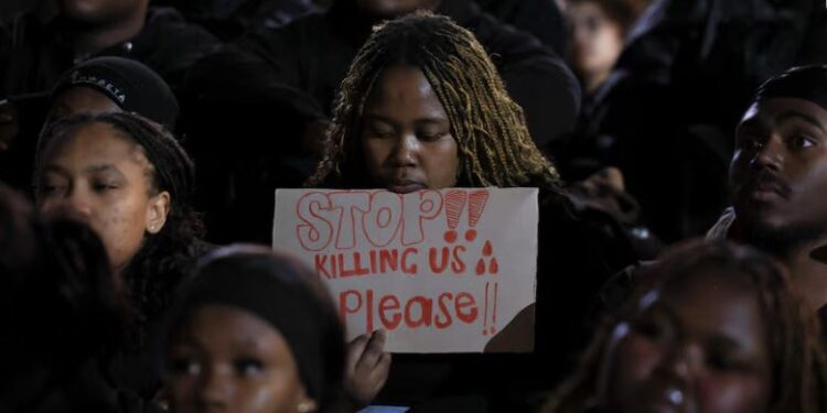 Nëntë gra të vrara tronditin Afrikën e Jugut, protesta dhe marshime kundër dhunës