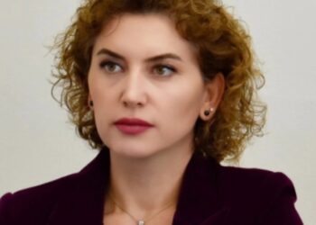 Nga kodi etik te algoritmi