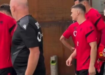 Një tjetër surprizë te Kombëtarja: Futbollisti i Dinamos shfaqet në grumbullim pas thirrjes me urgjencë