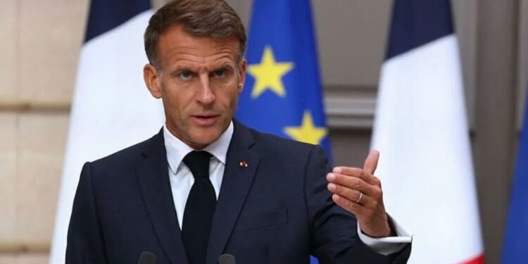 Nuk jemi frikësuar, Macron i ashpër me Rusinë: Kërcënimi hibrid rus kundër evropianëve dhe vendit tonë është intensifikuar