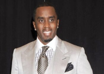 Nuk na ka paguar prej 6 muajsh, avokatët e Diddy-t kërkojnë tërheqjen nga padia për shpifje