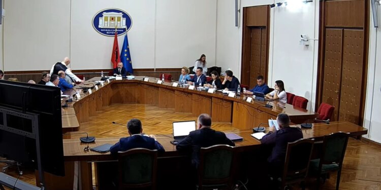 PD kundër PS-territorialen: Po bëni ndryshim pa pyetur qytetarët; Manja: Komisioni s'mund marrë kompetencat; Opozita lë sallën