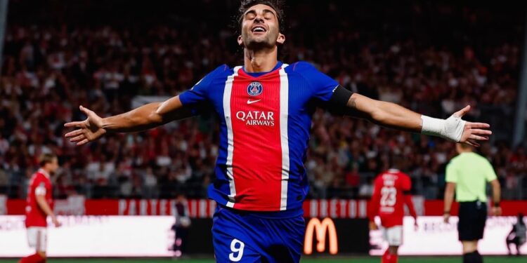 PSG fiton ndeshjen e parë në kampionat; Ferran Torres vendimtar kundër Brestit