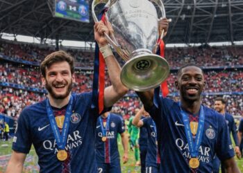 PSG zgjedh dyshen për Topin e Artë: Dembélé dhe Kvaratskhelia në qendër të fushatës