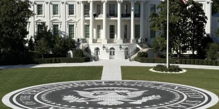Pamje të reja, Shtëpia e Bardhë: Trump prezanton portin luksoz helikopterësh, Po rikthej bukuri, shkëlqim në nivele papara