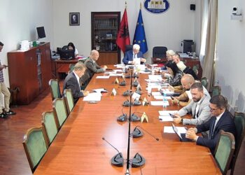 Pasuritë e sekuestruara: Gjoni, ish-pronarët i përdorin përmes skemash; Xhaja: Nuk më rezulton, paluajtshmet s'janë shitur 3 vjet