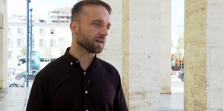 Përmes AI, Xhulio Vasiu kthen kujtimet dhe traditat e historisë shqiptare në filma vizatimorë për fëmijë