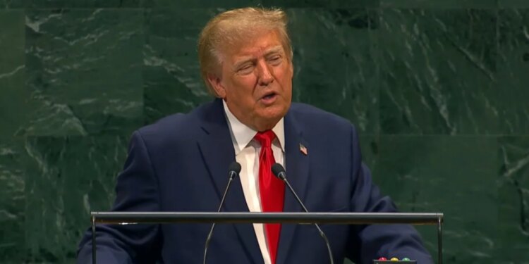 Përpjekje për uljen e çmimeve të energjisë, Trump përgatit ndalimin e eksportit të naftës së papërpunuar nga SHBA
